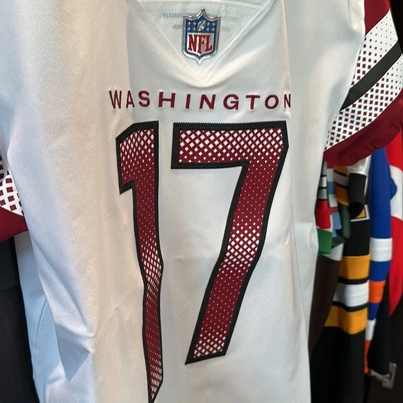 Terry McLaurin NFL Washington Commanders Nike Authentic Vapor Elite NFL Jersey - Picture 7 of 11